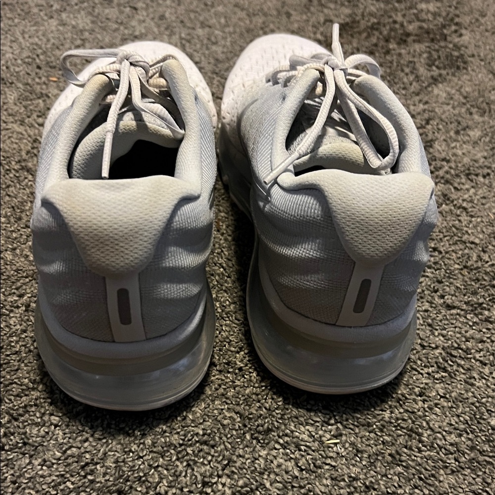Nike Airmax Light Gray and white Running Shoes - Picture 7 of 9